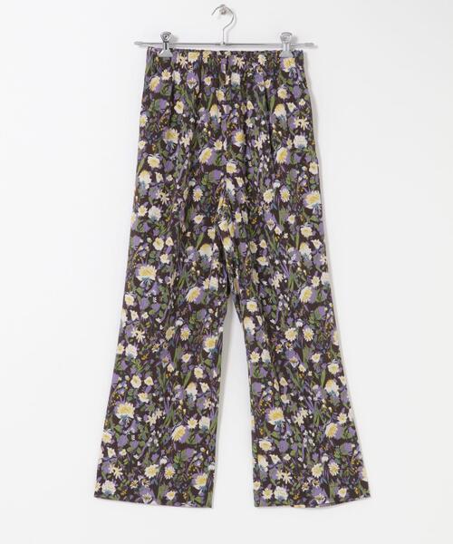 URBAN RESEARCH DOORS（アーバンリサーチドアーズ）の「『WEB/一部店舗限定カラー』フラワープリントイージーパンツ（その他パンツ・レディース・ホワイト系その他/グレー系その他/ブラウン系その他/ベージュ系その他・SMALL/MEDIUM）」の13枚目の写真