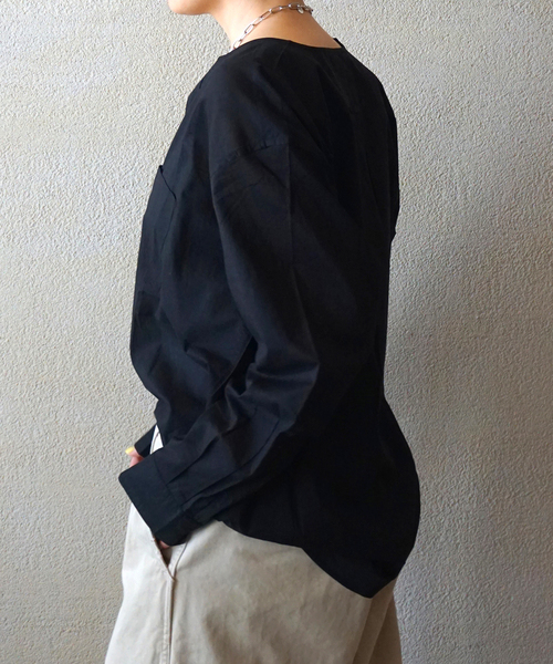 JOURNAL STANDARD LUXE（ジャーナルスタンダード　ラックス）の「【VAS-Y LENTEMENT】CREW-NECK OVERSIZED SHIRT（シャツ/ブラウス・レディース・ホワイト/ブラック・MEDIUM）」の4枚目の写真