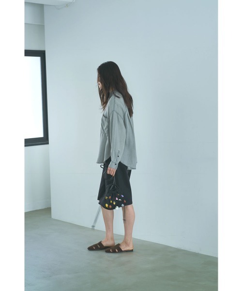 marjour（マージュール）の「RELAX DENIM SHIRT（シャツ/ブラウス・レディース・グレー/ピンク・M）」の14枚目の写真