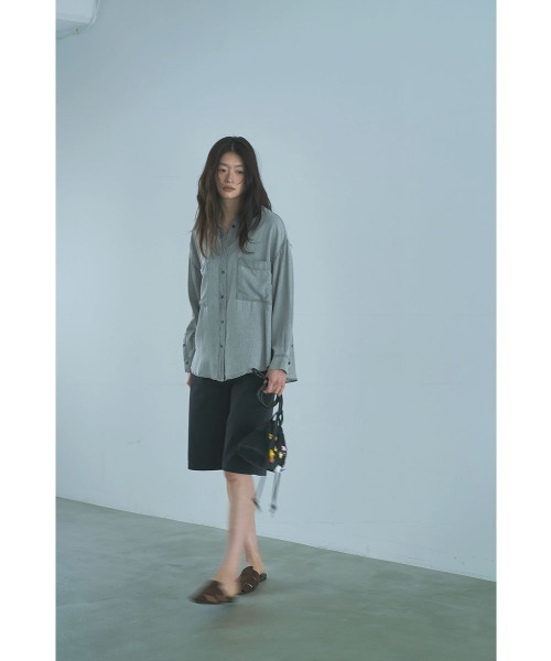 marjour（マージュール）の「RELAX DENIM SHIRT（シャツ/ブラウス・レディース・グレー/ピンク・M）」の18枚目の写真