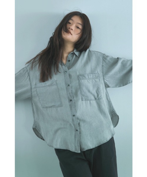 marjour（マージュール）の「RELAX DENIM SHIRT（シャツ/ブラウス・レディース・グレー/ピンク・M）」の22枚目の写真