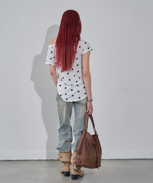 WHO'S WHO gallery(フーズフーギャラリー)の「エリオットラウンドヘムシアーTEE(Tシャツ/カットソー・レディース・オフホワイト/ブラック/グレー/ホワイト系その他/ブラック系その他・FREE)」の11枚目の写真