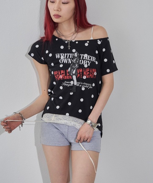 WHO'S WHO gallery(フーズフーギャラリー)の「エリオットラウンドヘムシアーTEE(Tシャツ/カットソー・レディース・オフホワイト/ブラック/グレー/ホワイト系その他/ブラック系その他・FREE)」の4枚目の写真