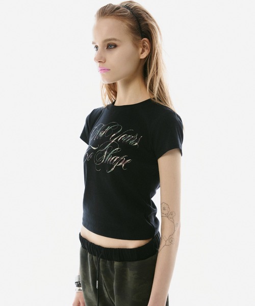 BLONDEY(ブロンディ)の「SCRIPT LOGO CROPPED TEE(Tシャツ/カットソー・レディース・ブラック/レッド/ホワイト・FREE)」の9枚目の写真