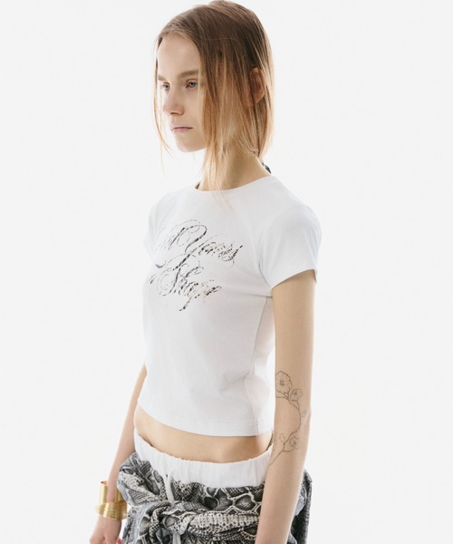 BLONDEY(ブロンディ)の「SCRIPT LOGO CROPPED TEE(Tシャツ/カットソー・レディース・ブラック/レッド/ホワイト・FREE)」の5枚目の写真