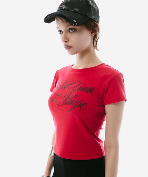 BLONDEY(ブロンディ)の「SCRIPT LOGO CROPPED TEE(Tシャツ/カットソー・レディース・ブラック/レッド/ホワイト・FREE)」の13枚目の写真