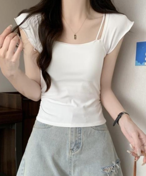 semplice(センプリチェ)の「カットソー【韓国ファッション】(Tシャツ/カットソー・レディース・ブラック/キャメル/グリーン/ホワイト・F)」の1枚目の写真