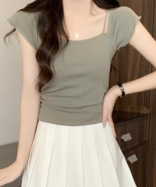 semplice(センプリチェ)の「カットソー【韓国ファッション】(Tシャツ/カットソー・レディース・ブラック/キャメル/グリーン/ホワイト・F)」の13枚目の写真