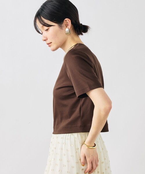 NOLLEY’S Sophi（ノーリーズソフィ）の「《手洗い可能》W&Wショート丈Tシャツ（Tシャツ/カットソー・レディース・ダークブラウン/ダークネイビー/ホワイト/サックスブルー・38）」の16枚目の写真