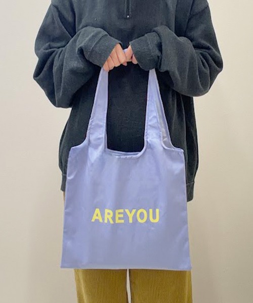 IRADOWL(アイラドール)の「AREYOU英字ロゴトートバッグ(トートバッグ・レディース・ホワイト/ピンク/ブルー/イエロー・FREE)」の7枚目の写真
