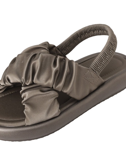 earth music&ecology（アースミュージックアンドエコロジー）の「ギャザークロスサンダル（サンダル・レディース・アイボリー/ブロンズ/ブラック・S/L/M）」の15枚目の写真