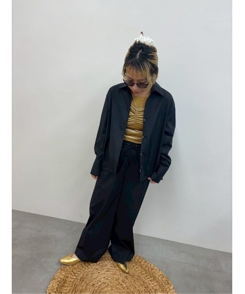 MIDVEIN（ミッドヴェイン）の「Drawstring shirt（シャツ/ブラウス・レディース・ライム/ブラック・FREE）」の4枚目の写真