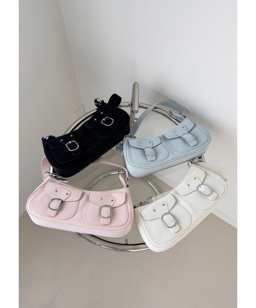 frunco(フランコ)の「2WAYバックル合皮BAG(ハンドバッグ・レディース・ホワイト/ピンク/ブラウン/ブラック/ブルー・FREE)」の13枚目の写真