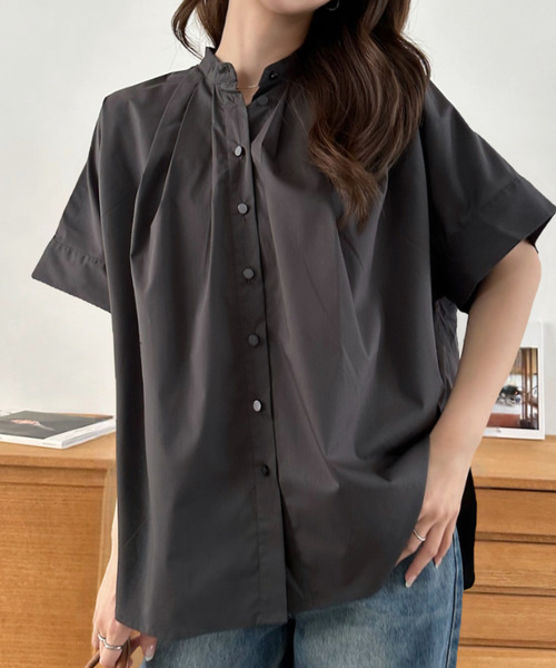 Eclat one(エクラワン)の「【Eclat one】フロントタック バンドカラー ドルマン ブラウス(シャツ/ブラウス・レディース・ホワイト/チャコールグレー/ライトブルー・FREE)」の16枚目の写真