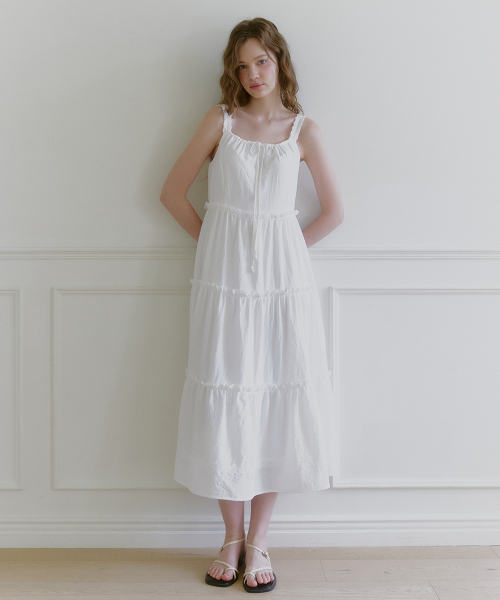 MICANE(ミケーネ)の「セリスカンカンレースドレス(ワンピース・レディース・ブラック/アイボリー・SMALL/MEDIUM/LARGE/X-LARGE/XX-LARGE)」の8枚目の写真