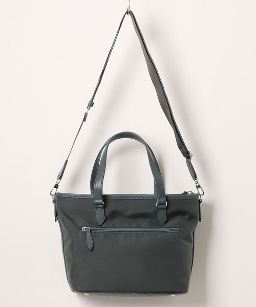 U by Ungaro（ユーバイウンガロ）の「U by ungaro(ユーバイウンガロ)　レーヌ　2WAYトート（トートバッグ・レディース・ブラック/サックスブルー/グレー/ベージュ・FREE）」の5枚目の写真