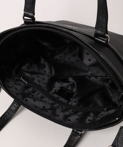 U by Ungaro（ユーバイウンガロ）の「U by ungaro(ユーバイウンガロ)　レーヌ　2WAYトート（トートバッグ・レディース・ブラック/サックスブルー/グレー/ベージュ・FREE）」の9枚目の写真