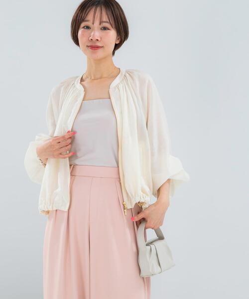 URBAN RESEARCH ROSSO WOMEN(アーバンリサーチ ロッソ)の「シアーギャザーブルゾン(ブルゾン・レディース・モカ/オフホワイト・FREE)」の16枚目の写真