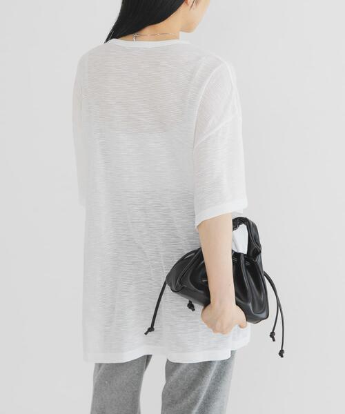 KBF(ケイビーエフ)の「ランダムタックボーダーTEE(Tシャツ/カットソー・レディース・オフホワイト/ピンク系その他/ブラック系その他・ONE)」の7枚目の写真