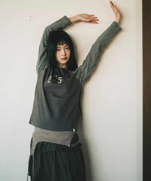 OHESHIO（オヘシオ）の「SHIRRING LAYERED DRESS, INDIE PINK（ワンピース・レディース・その他・FREE）」の5枚目の写真