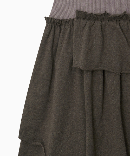 OHESHIO（オヘシオ）の「SHIRRING LAYERED DRESS, INDIE PINK（ワンピース・レディース・その他・FREE）」の10枚目の写真
