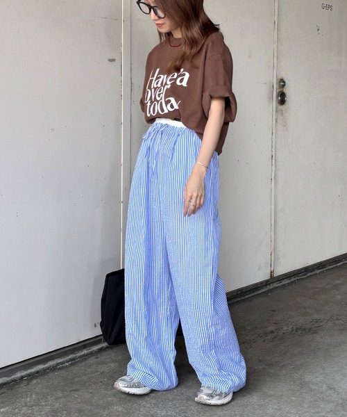 ISOOK(アイスー)の「【ISOOK / アイスー】シアサッカーストライプ配色ワイドパンツ / イージーパンツ ウエストゴム 紐 柄パンツ ZOZOTOWN限定(その他パンツ・レディース・ネイビー/ブルー・FREE)」の18枚目の写真