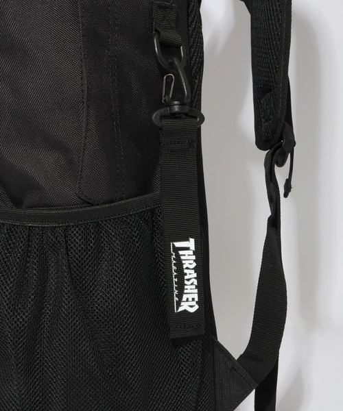 CORPUS　SELECT（コーパストーキョー）の「【THRASHER/スラッシャー】チャーム付き 大容量リュック 30L Wクリップバッグ（バックパック/リュック・メンズ・ブラック系2/ブラック系1・FREE）」の22枚目の写真