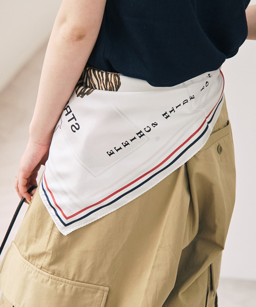 Spick & Span（スピックアンドスパン）の「ART GRAPHICスカーフ（バンダナ/スカーフ・レディース・C/B/A・FREE）」の5枚目の写真