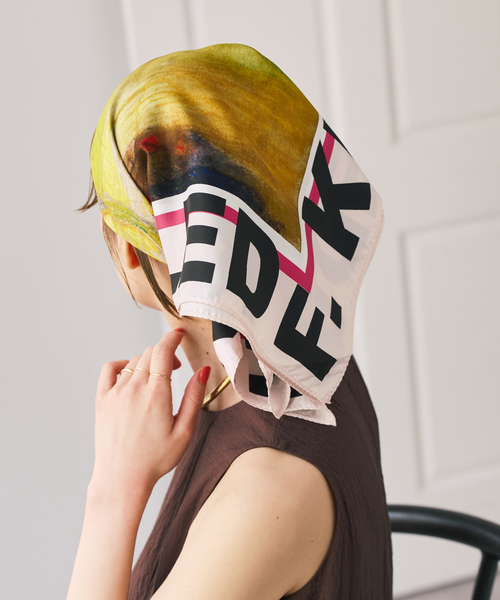 Spick & Span（スピックアンドスパン）の「ART GRAPHICスカーフ（バンダナ/スカーフ・レディース・C/B/A・FREE）」の8枚目の写真