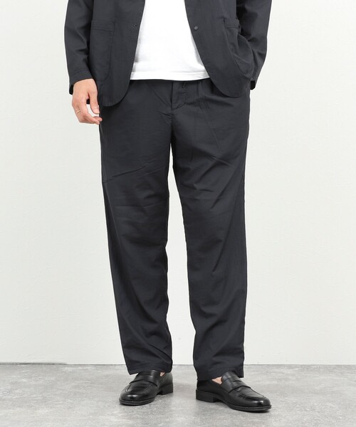 NOLLEY’S(ノーリーズ)の「《ビジカジ/セットアップ対応》軽量シアーリップストップ イージーパンツ 26SS(その他パンツ・メンズ・ネイビー/チャコールグレー・M/S/XL/L)」の2枚目の写真