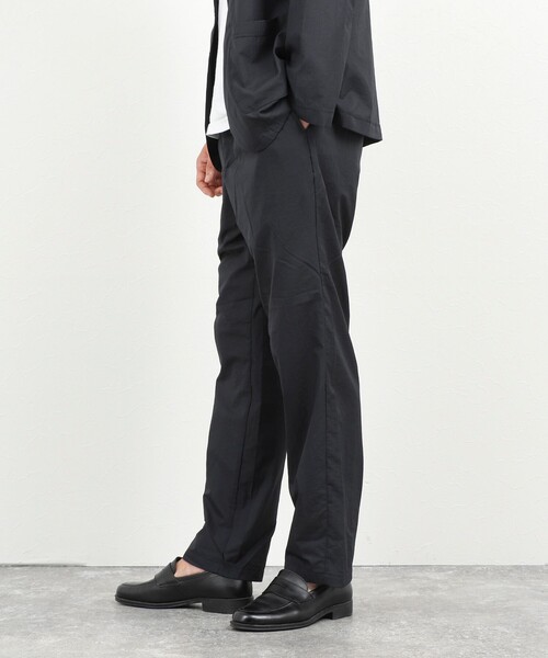 NOLLEY’S(ノーリーズ)の「《ビジカジ/セットアップ対応》軽量シアーリップストップ イージーパンツ 26SS(その他パンツ・メンズ・ネイビー/チャコールグレー・M/S/XL/L)」の6枚目の写真