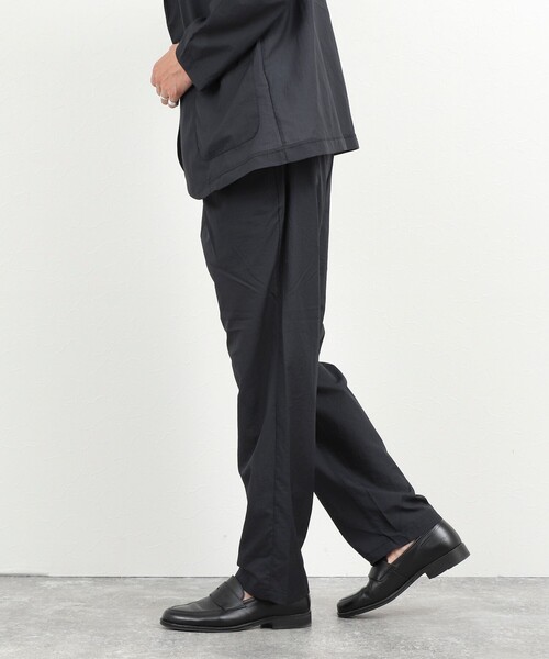 NOLLEY’S(ノーリーズ)の「《ビジカジ/セットアップ対応》軽量シアーリップストップ イージーパンツ 26SS(その他パンツ・メンズ・ネイビー/チャコールグレー・M/S/XL/L)」の7枚目の写真