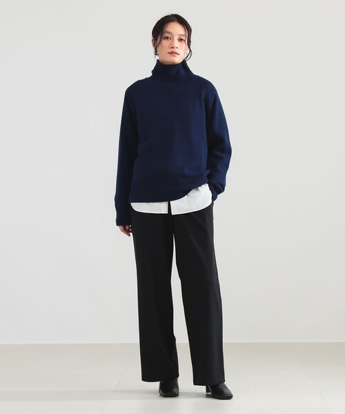 Demi-Luxe BEAMS(デミルクス ビームス)の「ウール カシミヤ ハイネック プルオーバー(ニット/セーター・レディース・ネイビー/レッド系その他4/グレー・ONE SIZE)」の4枚目の写真