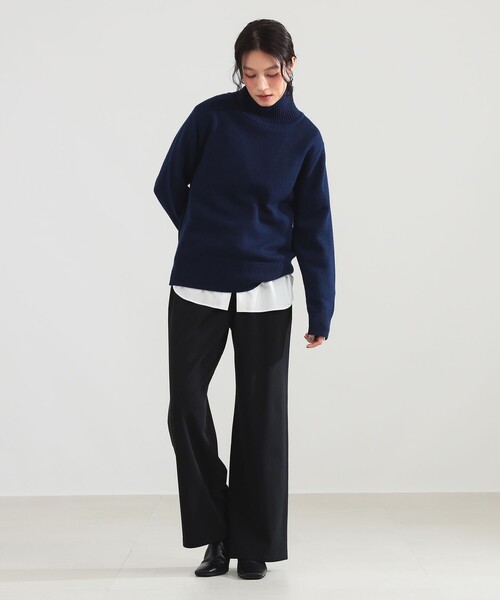 Demi-Luxe BEAMS(デミルクス ビームス)の「ウール カシミヤ ハイネック プルオーバー(ニット/セーター・レディース・ネイビー/レッド系その他4/グレー・ONE SIZE)」の5枚目の写真