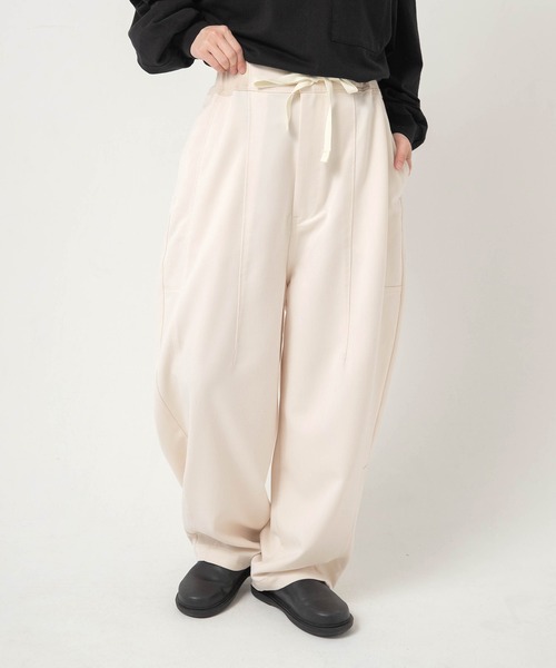 URCH RNA（アーチ アールエヌエー）の「R4489 ニットクロスのバルーンパンツ（その他パンツ・レディース・ナチュラル/ブラック/グレー・FREE）」の20枚目の写真