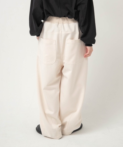 URCH RNA（アーチ アールエヌエー）の「R4489 ニットクロスのバルーンパンツ（その他パンツ・レディース・ナチュラル/ブラック/グレー・FREE）」の22枚目の写真