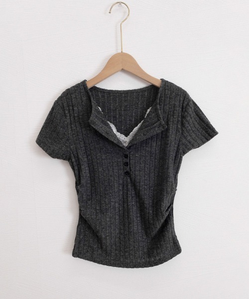 Miniministore（ミニミニストア）の「レースドッキングヘンリーネックリブトップ（Tシャツ/カットソー・レディース・グレイッシュベージュ/チャコールグレー・FREE）」の3枚目の写真
