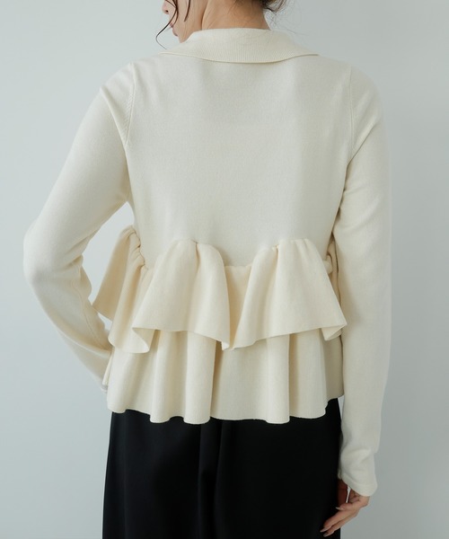 AMUU. PRECIEUSE(アムープレシューズ)の「ランダムフリルヘムポロニット(ニット/セーター・レディース・チャコールグレー/ブラック/アイボリー・FREE)」の14枚目の写真