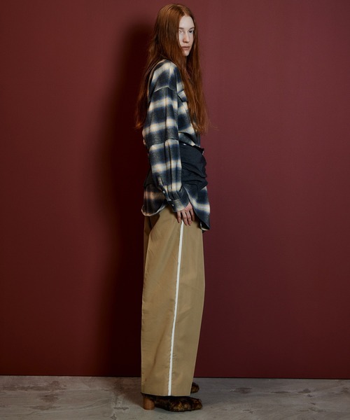 MAISON SPECIAL(メゾンスペシャル)の「【2026Autumn PRE-ORDER】2WAY Check Overshirt/2WAYチェックオーバーシャツ(シャツ/ブラウス・レディース・ブルー/ピンク/ブラウン・FREE)」の11枚目の写真