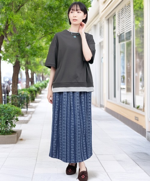 チチカカ(チチカカ)の「レイヤード風アロー刺繍プルオーバー(Tシャツ/カットソー・レディース・オフホワイト/チャコールグレー/グリーン・FREE)」の18枚目の写真