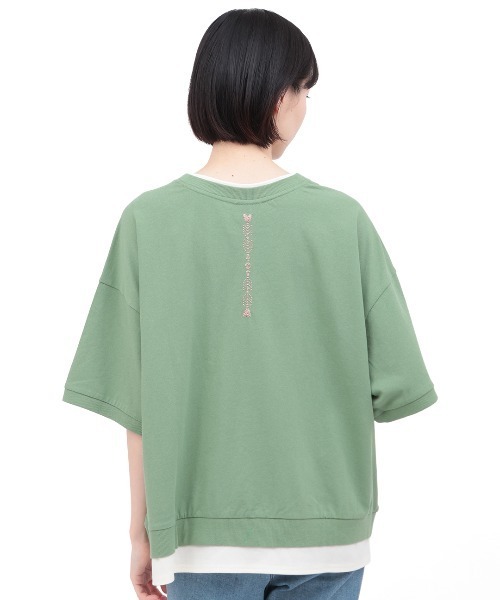 チチカカ(チチカカ)の「レイヤード風アロー刺繍プルオーバー(Tシャツ/カットソー・レディース・オフホワイト/チャコールグレー/グリーン・FREE)」の5枚目の写真