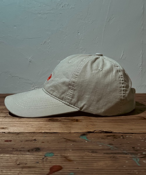 CALIFORNIA OUTFITTERS（カリフォルニア アウトフィッターズ）の「7E109 ミニロゴ 刺繍 キャップ（キャップ・メンズ・ベージュ/グレー/ホワイト/ブラック・ONESIZE）」の6枚目の写真