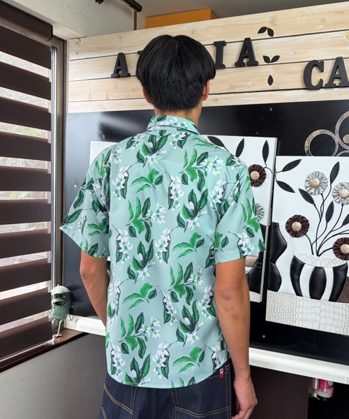 Loco Ocean(ロコオーシャン)の「トロピカルボタニカル オープンカラービッグシャツ / ハワイアンルーズアロハシャツ(シャツ/ブラウス・レディース・グリーン/ホワイト・FREE)」の17枚目の写真
