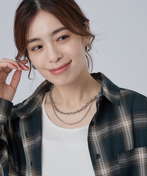 SHOO・LA・RUE(シューラルー)の「【ステンレス】2連アソートネックレス(ネックレス・レディース・シルバー系1/シルバー系2/シルバー系・00)」の8枚目の写真