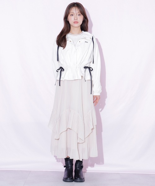 JILL by JILL STUART(ジルバイジルスチュアート)の「ペプラムフーディージャケット(その他アウター・レディース・ホワイト/ネイビー/ベージュ・FREE)」の21枚目の写真