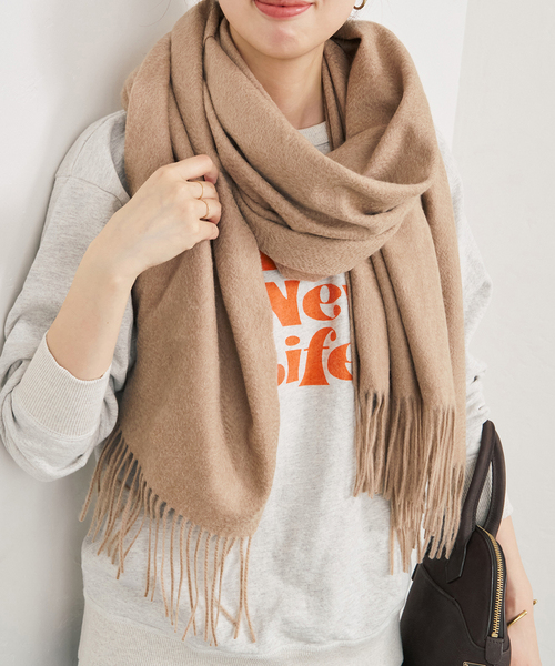 Spick & Span(スピックアンドスパン)の「《新色有り / 追加》Spick & Span カシミヤストール(マフラー・レディース・ベージュ/ブラウン/グレー・FREE)」の3枚目の写真