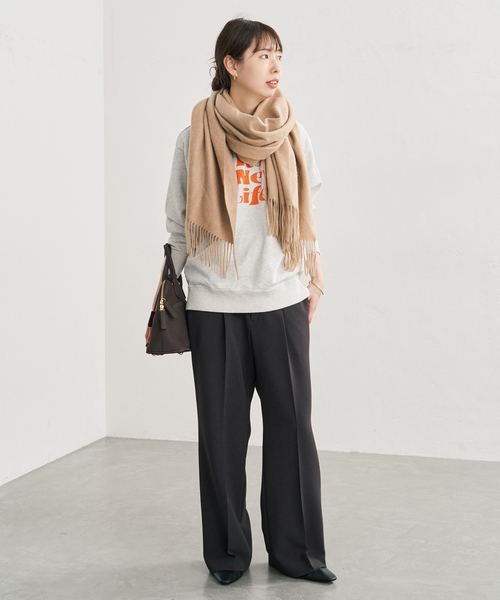 Spick & Span(スピックアンドスパン)の「《新色有り / 追加》Spick & Span カシミヤストール(マフラー・レディース・ベージュ/ブラウン/グレー・FREE)」の13枚目の写真