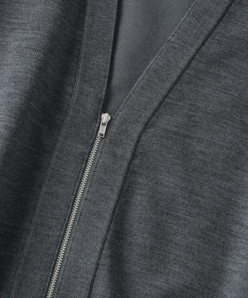 EDIFICE(エディフィス)の「《EDIFICE by PIPPIOLINO》ウール プレイティング Vネックカーディガン(カーディガン/ボレロ・メンズ・ブラック/グレー・MEDIUM/LARGE)」の15枚目の写真