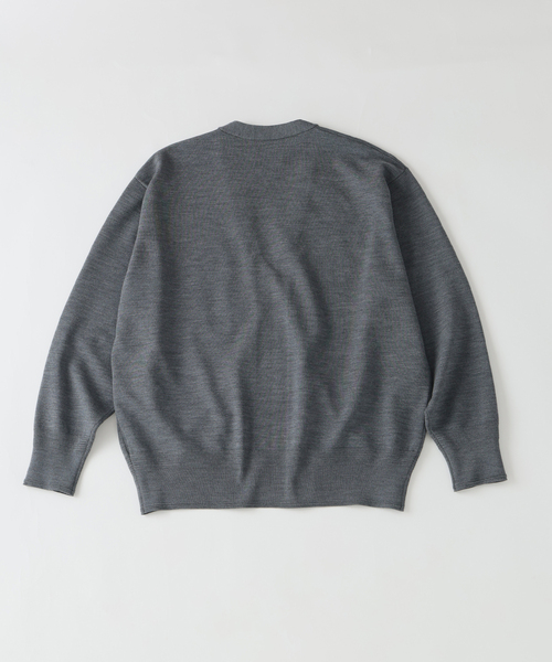 EDIFICE(エディフィス)の「《EDIFICE by PIPPIOLINO》ウール プレイティング Vネックカーディガン(カーディガン/ボレロ・メンズ・ブラック/グレー・MEDIUM/LARGE)」の17枚目の写真