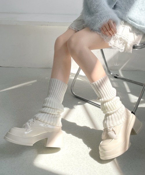 Shoes in Closet(シューズインクローゼット)の「【予約開始】+7.5cm 厚底 ファー付き レースアップ ドレスシューズ ローファー 495(ドレスシューズ・レディース・ブラック/ホワイト・M/S/LL/L)」の8枚目の写真